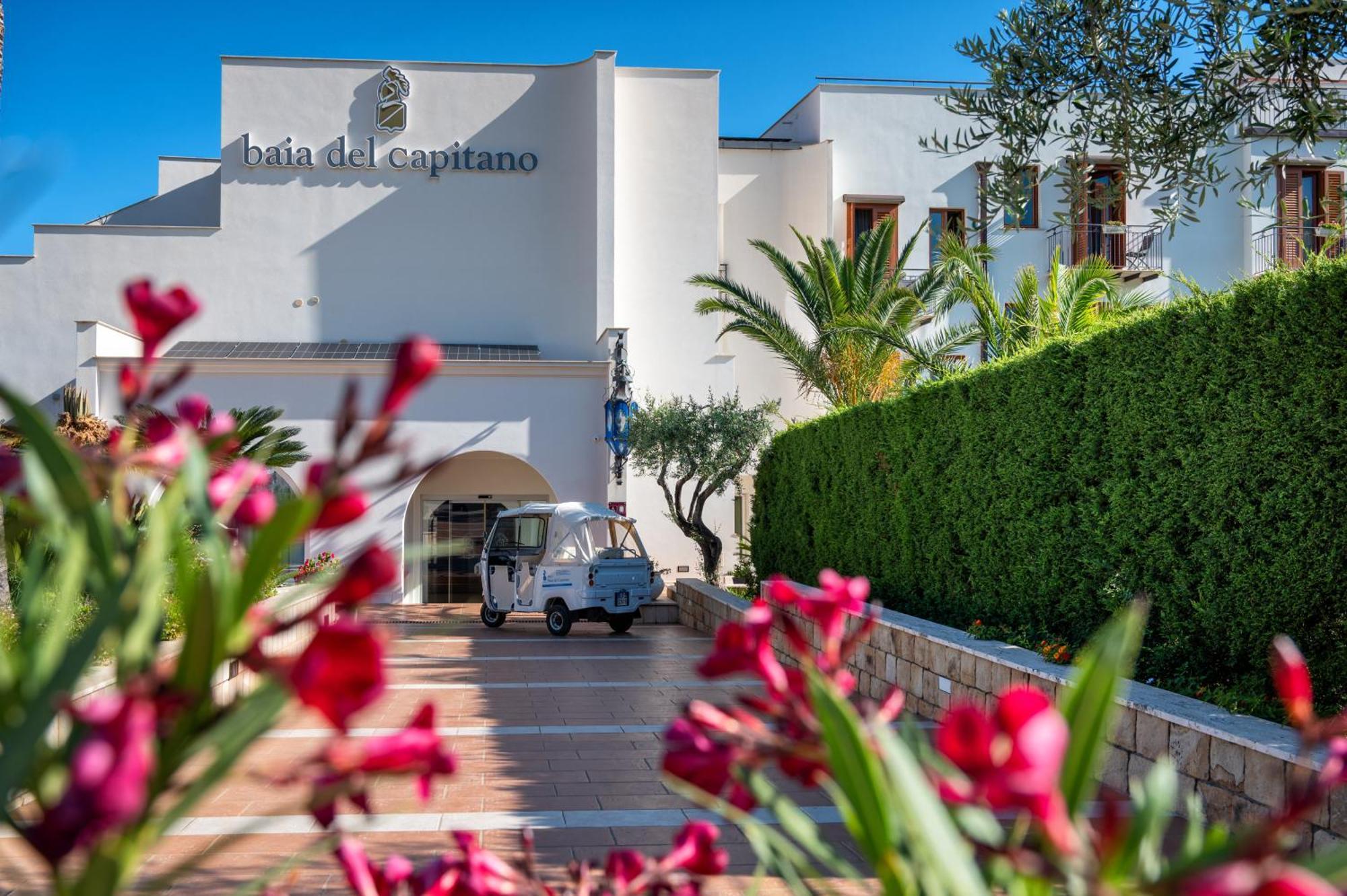 Hotel Baia Del Capitano Cefalu Bagian luar foto